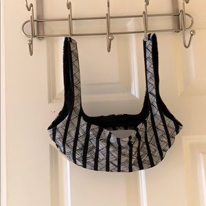 Black & White scoop bikini top